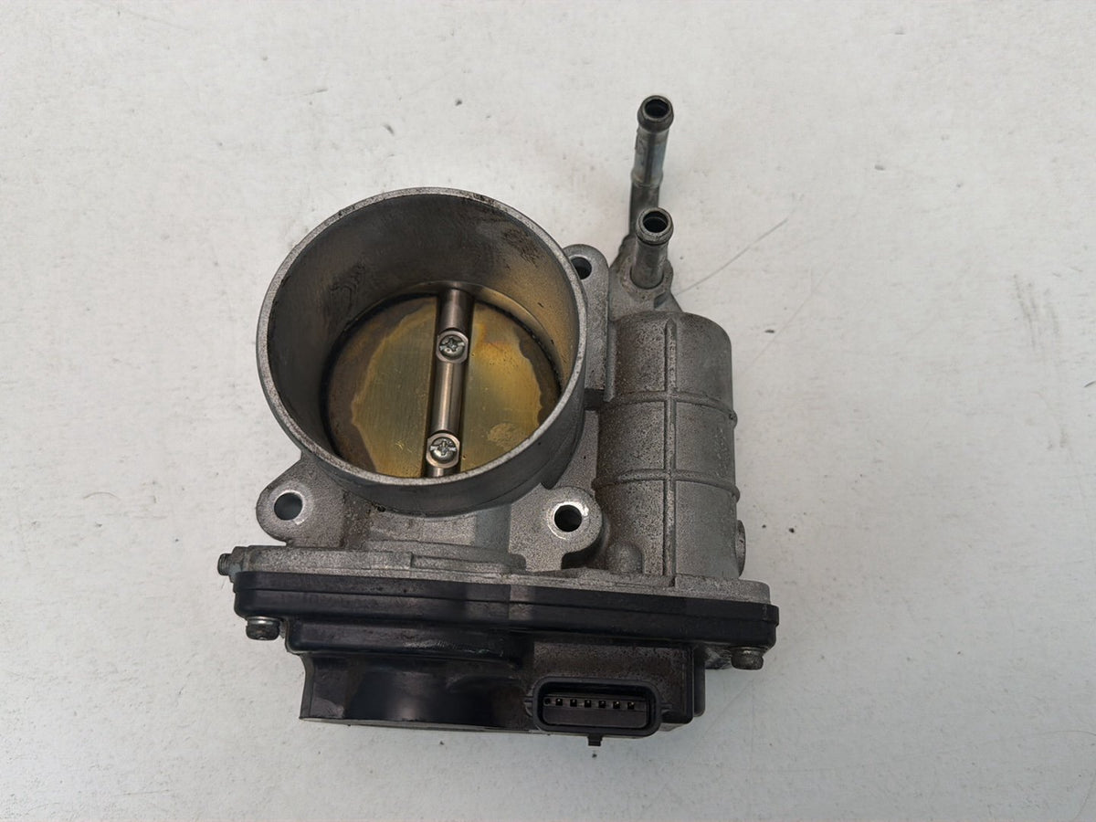 2008-2013 Infiniti G37 Right Side Throttle Body Assembly OEM
