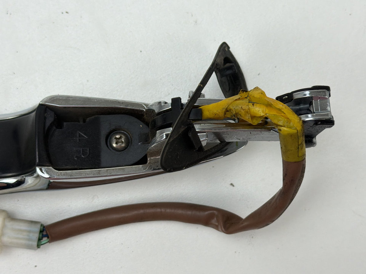 2007-2009 Lexus ES350 Front Right Exterior Door Handle Chrome 69210-33090 OEM