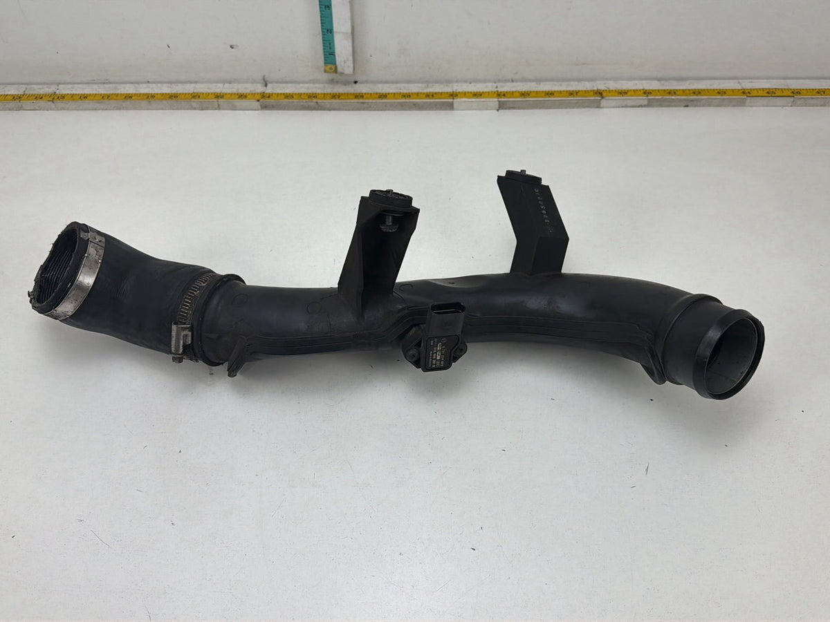 2009-2017 Volkswagen Tiguan MK1-5N-2.0L Turbo Intercooler Hose Pipe w/Sensor OEM