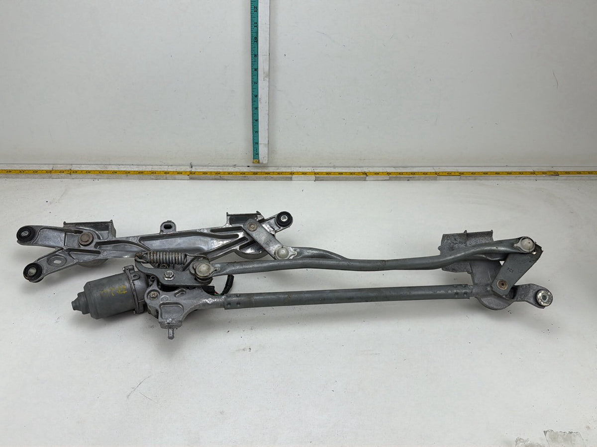 2010-2015 Toyota Prius Front Windshield Wiper Transmission Linkage w/Motor OEM