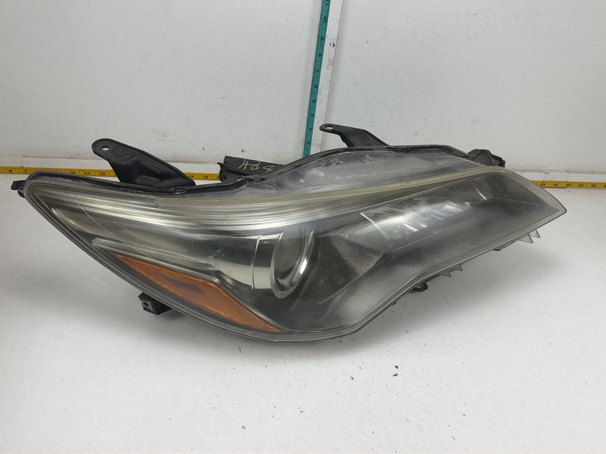 2015-2017 Toyota Camry Front Right Passenger Side Headlight Lamp Assembly OEM