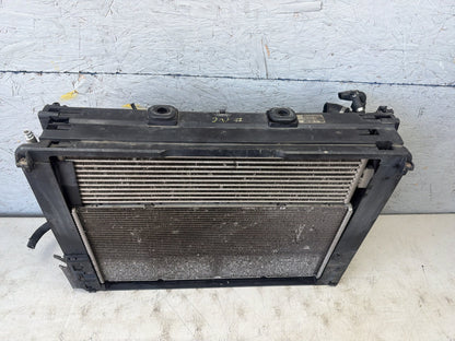 2011-2016 BMW 550i xDrive Front Engine Cooling Radiator 734024002A OEM
