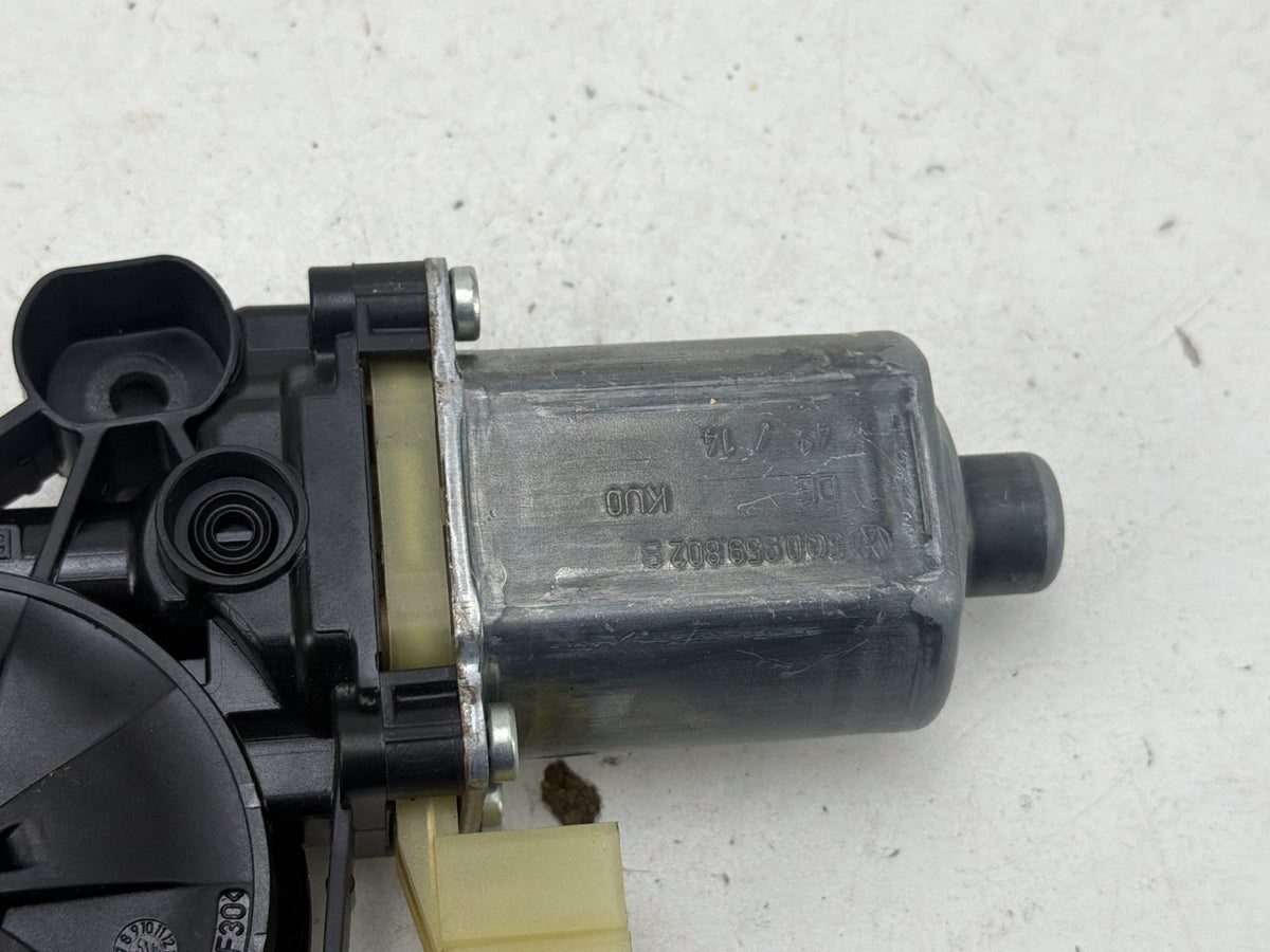 2015-2020 Audi A3 Convertible Door Power Window Motor S850202100 OEM