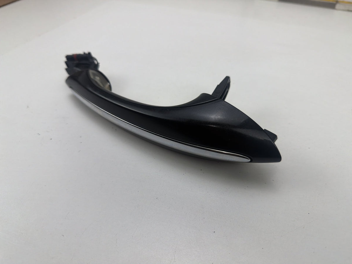 2011-2013 BMW 550i xDrive Rear Right Passenger Side Outer Door Handle OEM