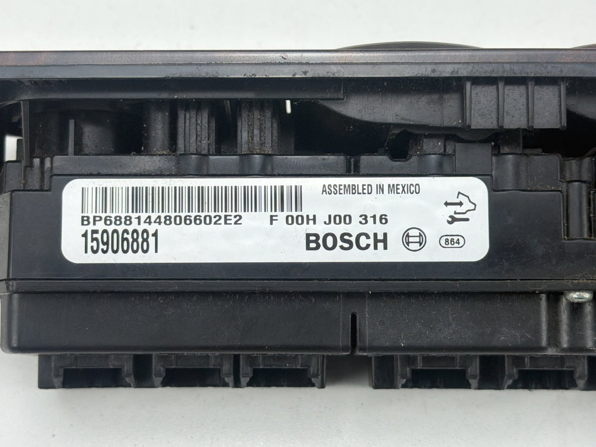 2007-2014 GMC DENALI GMT900 Front Left Driver Side Power Window Switch OEM
