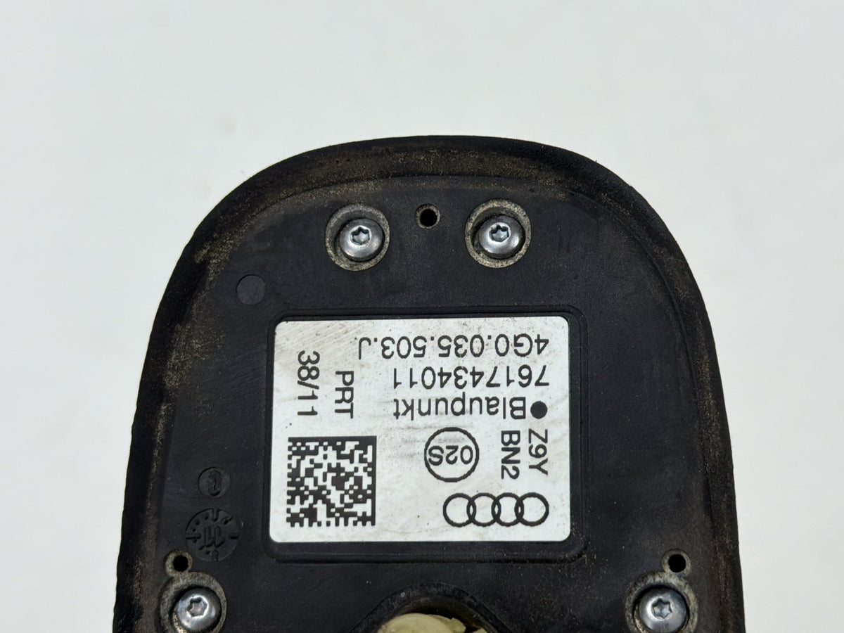 2012-2018 Audi A7 Top Roof Shark Fin Antenna 4G0035503J OEM