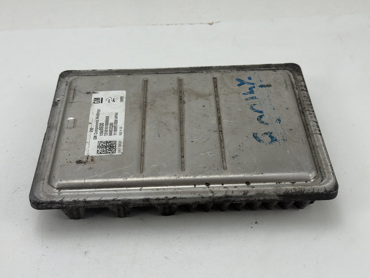 2021 Chevrolet Express 2500 GMC Savana Engine Control Module ECU 12688930 OEM