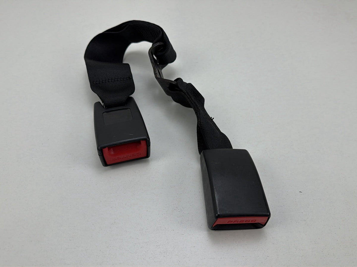 2012-2014 BMW X1 E84 SUV Rear Right Seat Belt Buckle 7317731 OEM