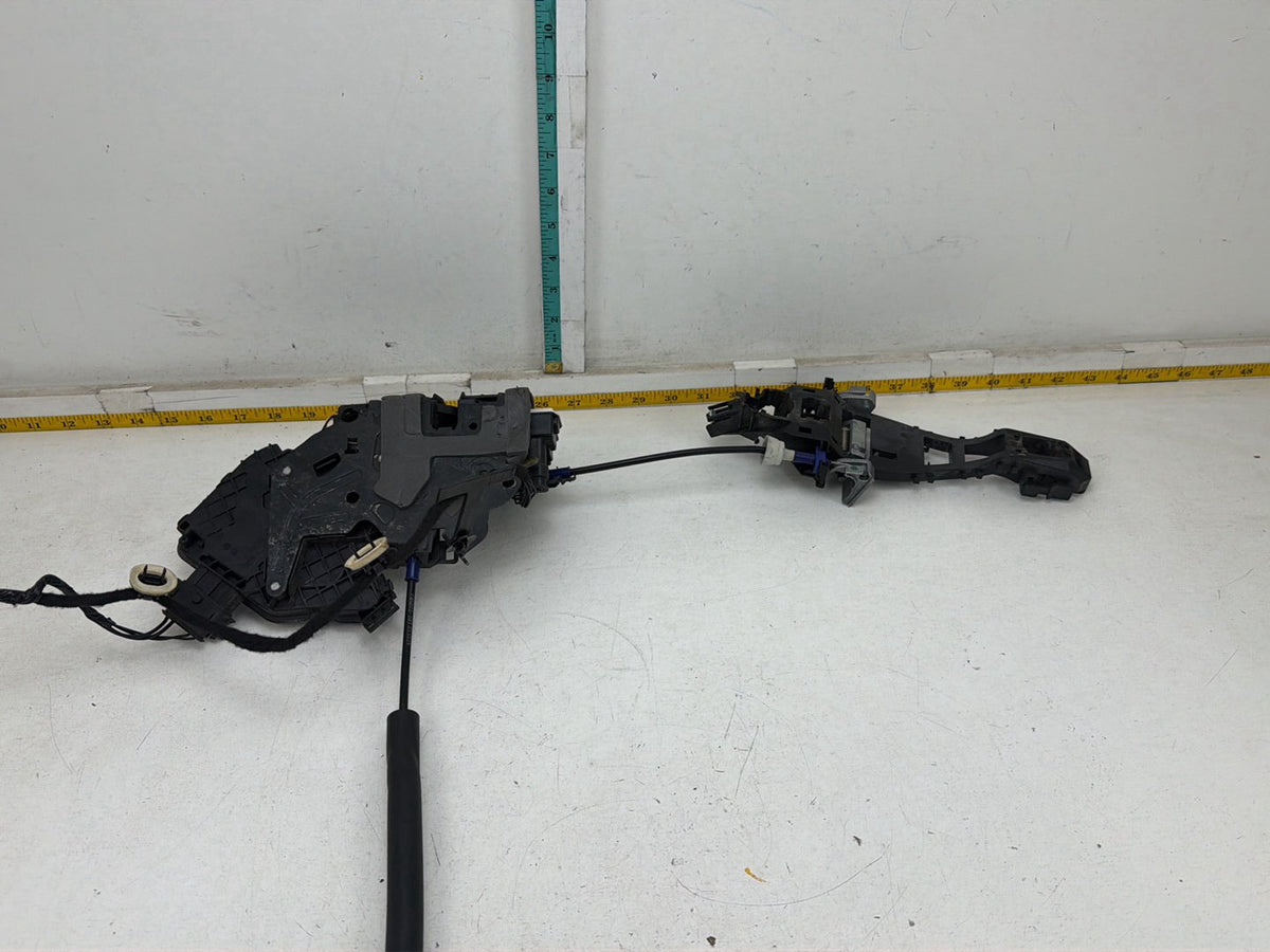 2018-2020 Jaguar F-Pace - Rear Left Exterior Door Handle HX83-24995-DD OEM