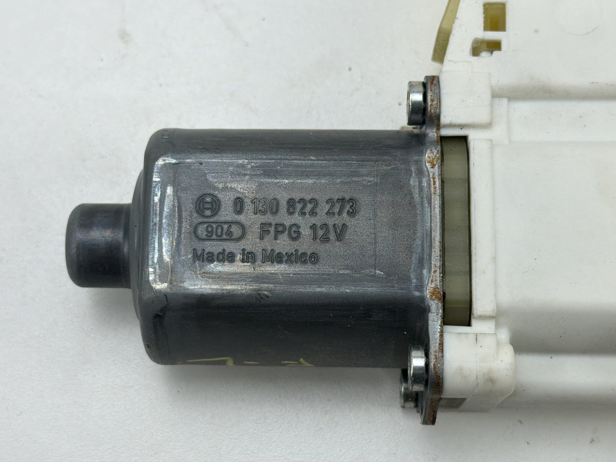 2006-2012 Mercedes-Benz R350 Front Left Driver Side Door Power Window Motor OEM
