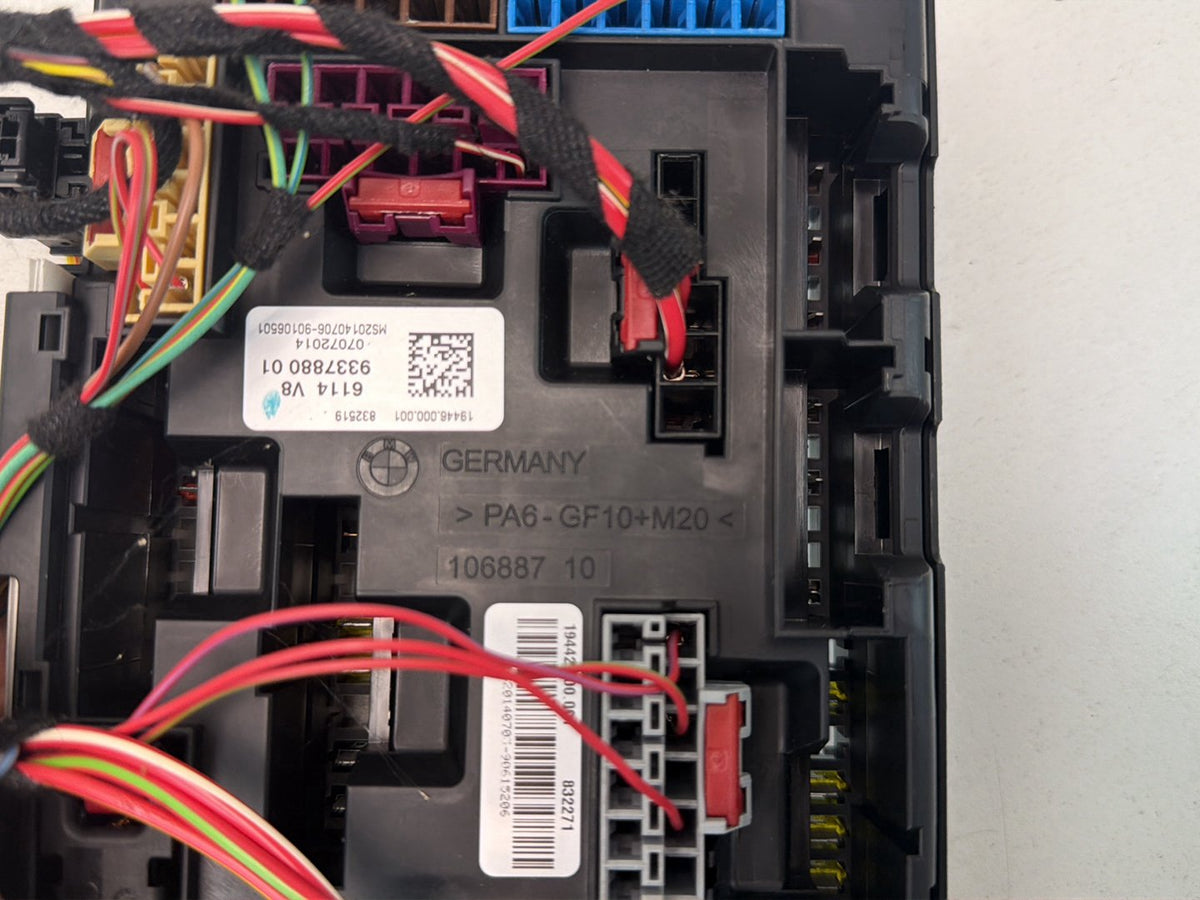 2014-2016 BMW 228i F22 Rear Power Distribution Block Fuse Relay Box OEM
