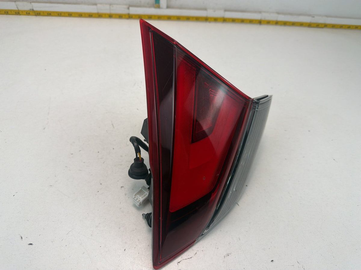 2017-2020 Nissan Rogue Rear Right Passenger Side Inner Tail Light Assembly OEM