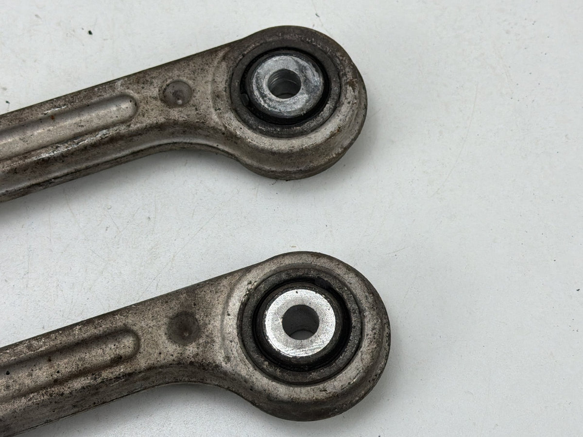 2014-2016 Maserati Quattroporte M156 Rear Suspension Control Arms 670007252 OEM