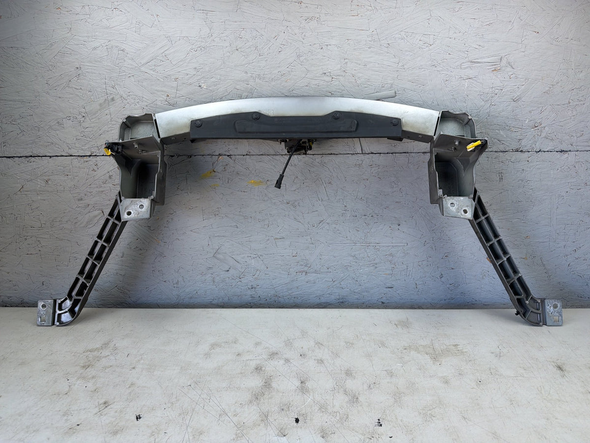 2014-2021 Maserati Quattroporte Front Radiator Support Air Shroud 670009288 OEM