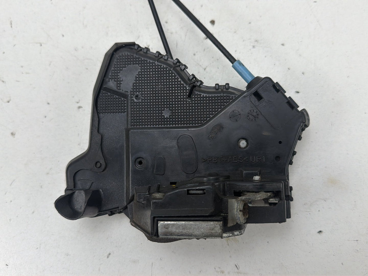 2012-2017 Toyota Camry Right Side Door Lock Latch Actuator Motor A084249 OEM