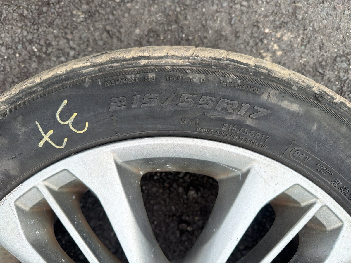 2015-2017 Toyota Camry Triple Spoke Alloy Tire Wheel Rim 215/55R17 94V OEM