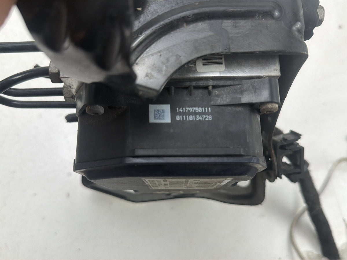 2011 - 2013 Mini Cooper S R56 1.6L - ABS Pump Brake Control Module 54085585D OEM