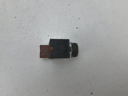 2008-2013 Infiniti G37 Front Right Passenger Side Heated Seat Control Switch OEM
