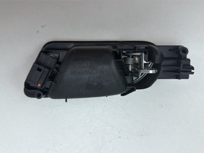 2013-2017 Volkswagen Tiguan Right Front Door Interior Handle OEM