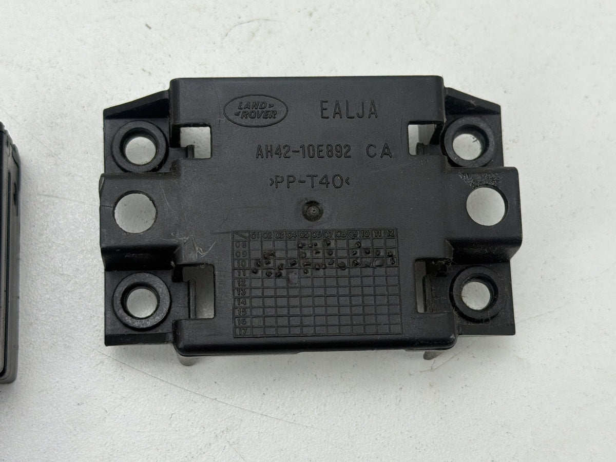 2010-2012 Land Rover Range Rover L322 Keyless Entry Antenna Receiver Module OEM