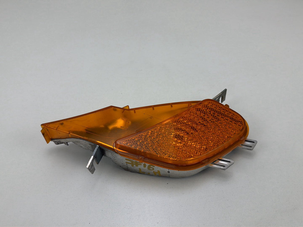 2003-2006 Porsche Cayenne Front Left Driver Side Marker Light 7L5945071A OEM