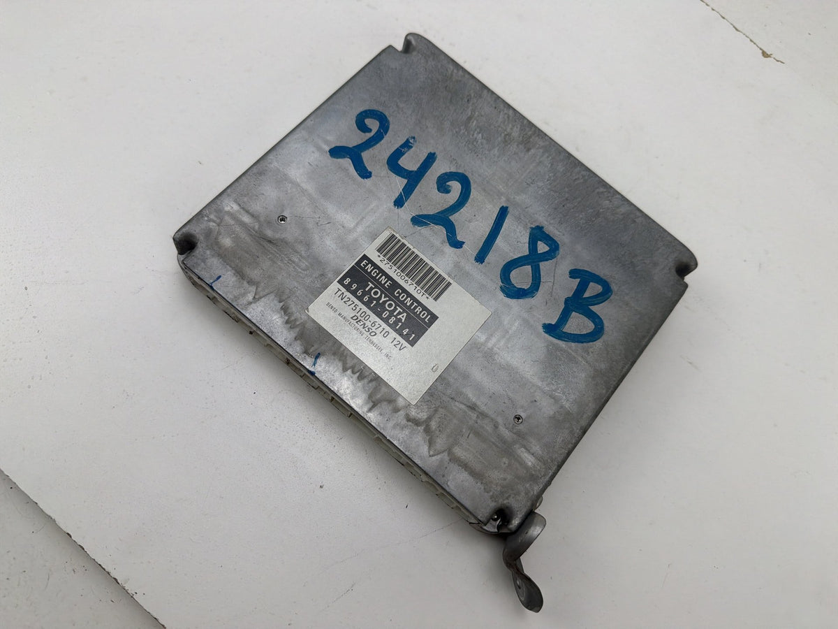 2006 Toyota Sienna Engine Computer Control Module Unit ECU 89661-08141 OEM