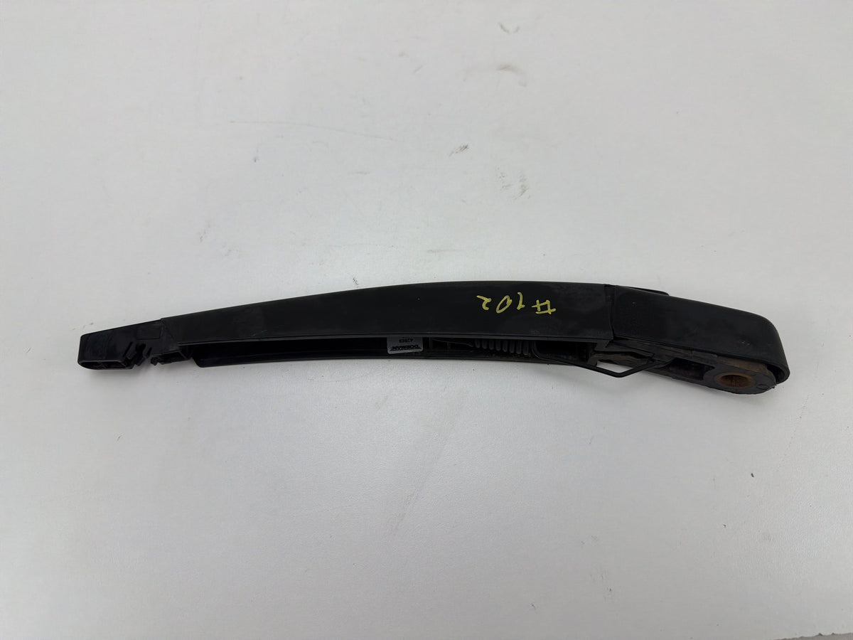 2006-2013 Mercedes-Benz R350 Rear Windshield Wiper Arm w/ Cover Cap Trim