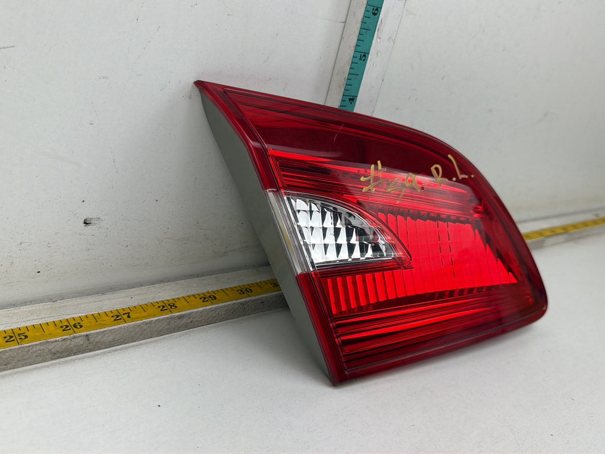 2015-2019 Nissan Sentra Rear Left Driver Side Tail Light Lamp 01246901 OEM