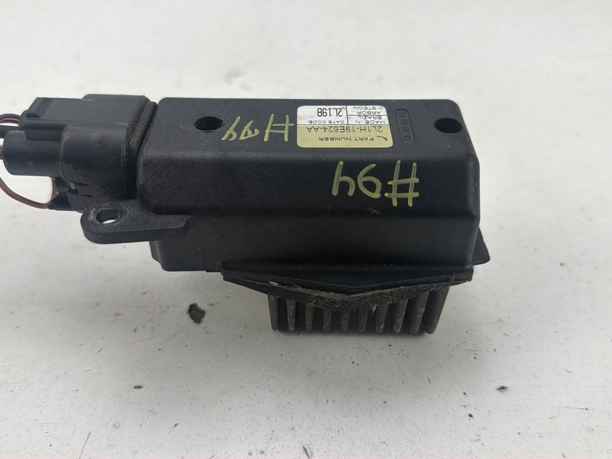 2003-2006 Lincoln Navigator U228-Blower Motor Control Module 2L1H-19E624-AA OEM
