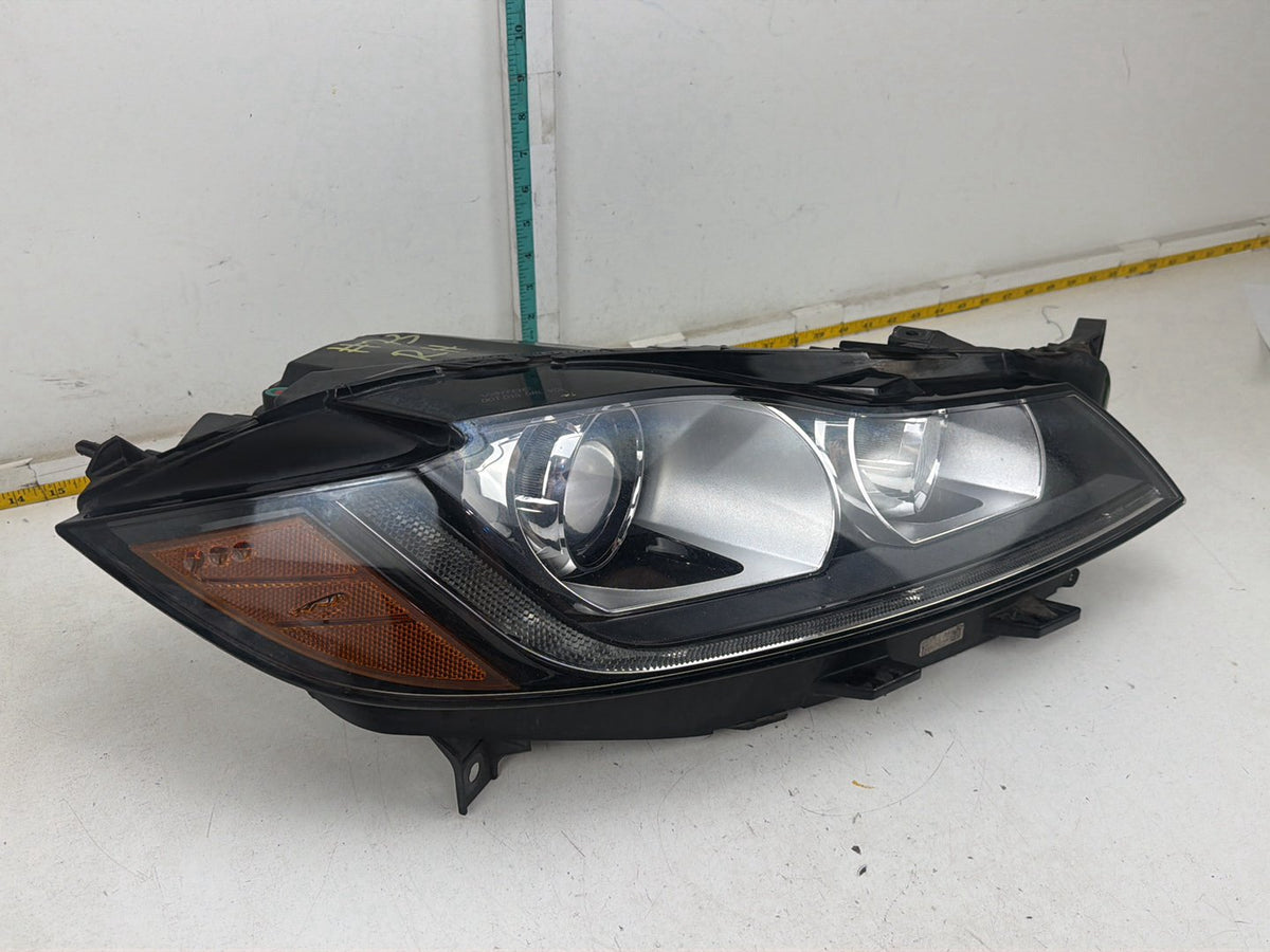 2017-2020 Jaguar F-Pace Front Right Passenger Side Xenon HID Headlight Lamp OEM