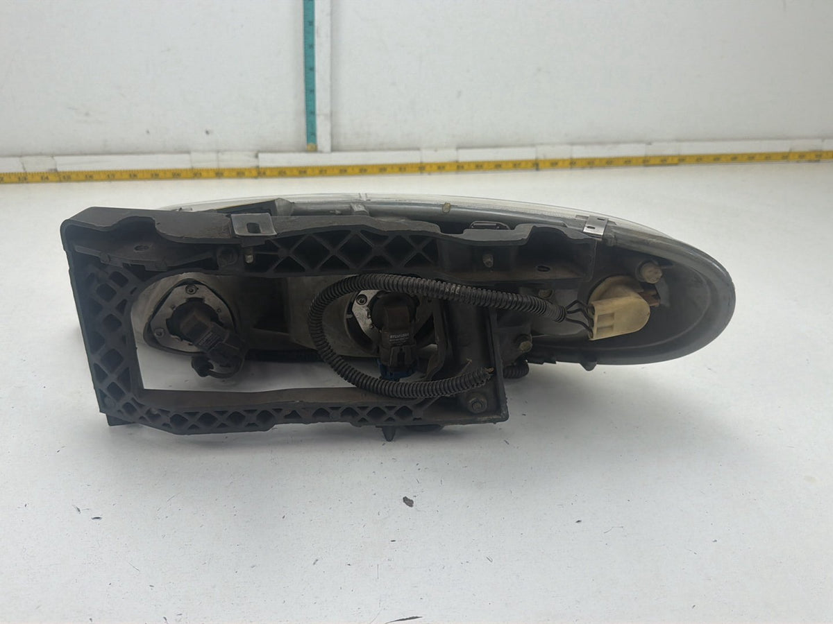 1996-1998 Pontiac Grand AM Front Right Passenger Side Headlamp Light OEM