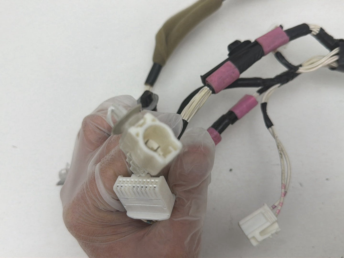 2010- 2015 Toyota Prius W30- Front Left Driver Side Door Wiring Harness OEM
