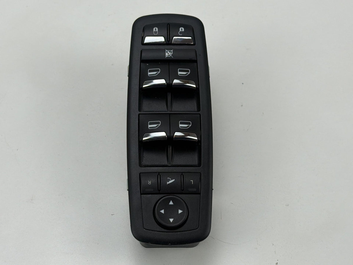2014-2021 Maserati Quattroporte Front Left Side Window Switch 670025406 OEM