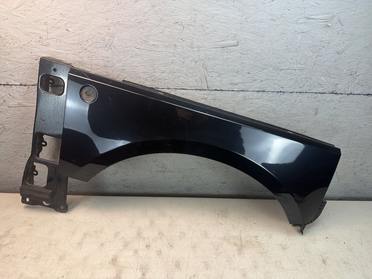 2006-2012 Land Rover Range Rover Front Right Passenger Side Fender Panel OEM