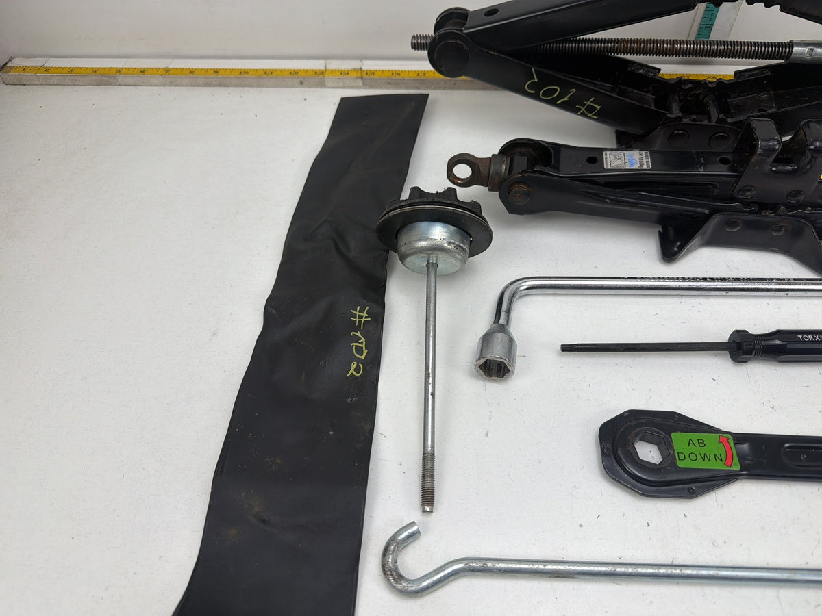 2006-2013 Mercedes-Benz R350 Emergency Spare Tire Jack Tool Kit OEM