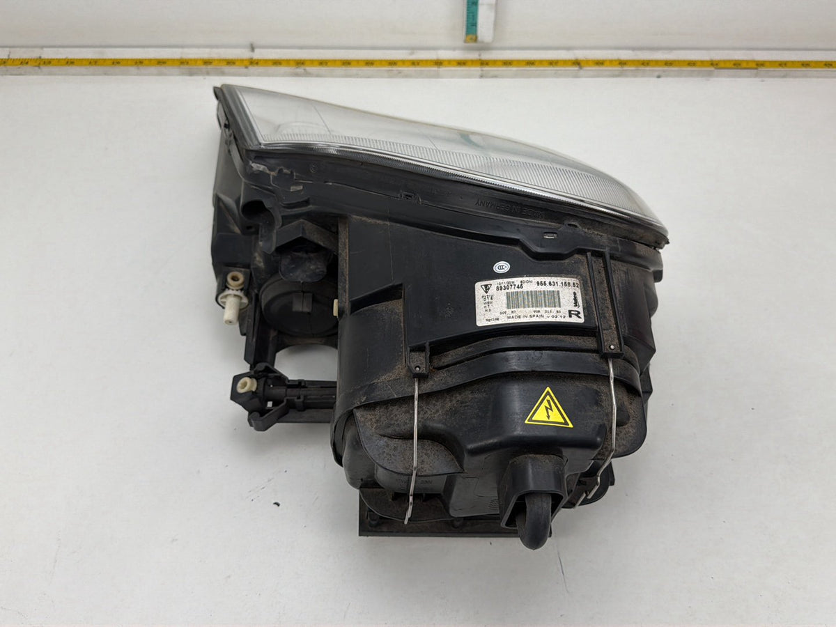 2004 Porsche Cayenne 9PA SUV Right Headlamp 89307745 OEM