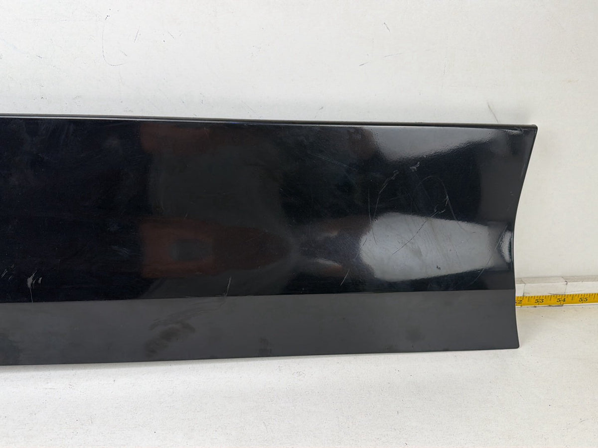 2015-2021 Kia Sedona Rear Right Passenger Side Quarter Center Rail Cover OEM