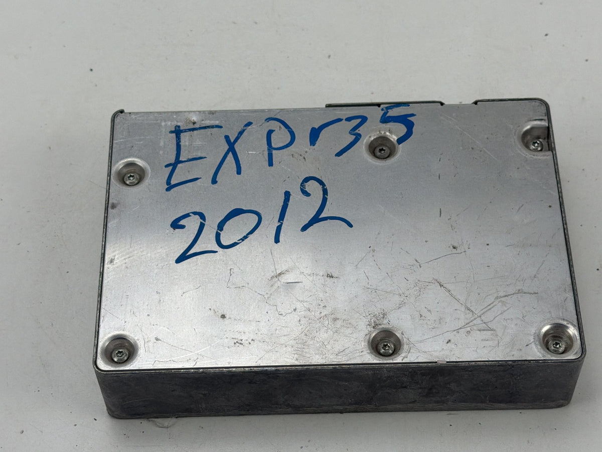 2012-2013 Chevrolet Express 1500 Onstar Communication Control Module Unit OEM