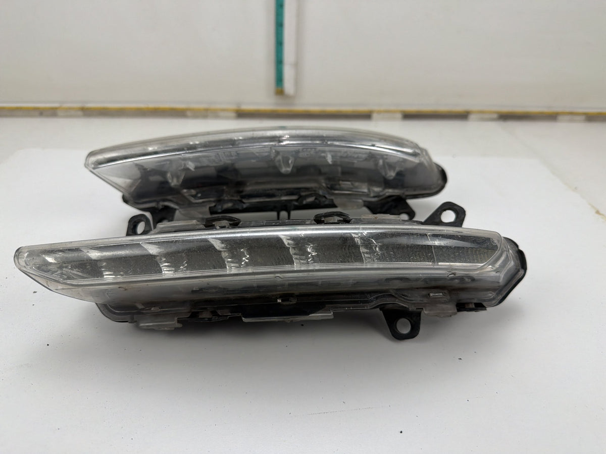 2012-2013 Mercedes-Benz R350 Front Left & Right Side Fog Light Set of 2 OEM