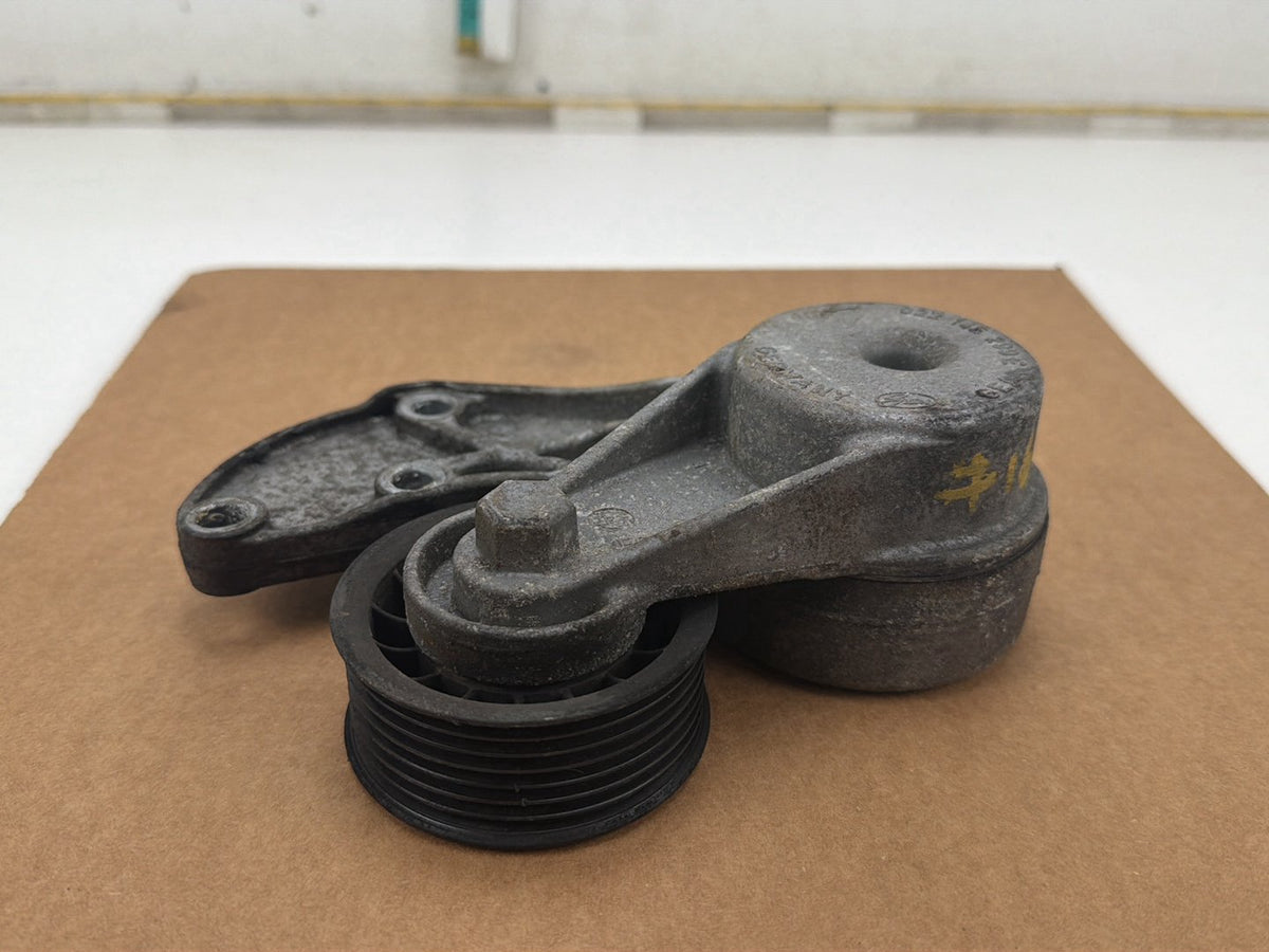 2004-2006 Porsche Cayenne 9PA-3.2L Drive Belt Tensioner Assembly 022146299E OEM