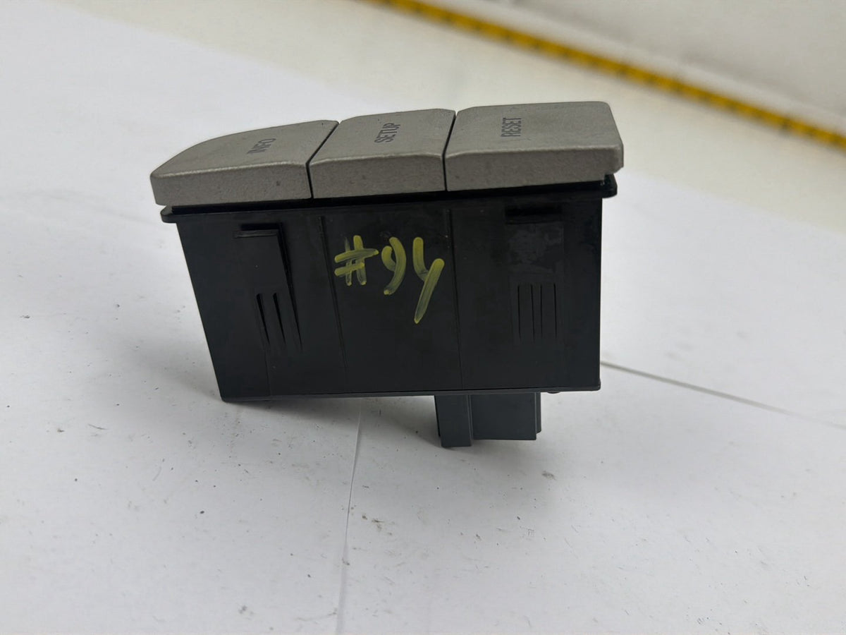 2003-2006 Lincoln Navigator Info Setup Reset Trip Computer Switch Panel OEM