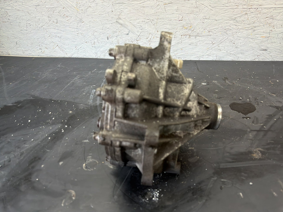 2014-2017 Maserati Ghibli Front Axle Differential Carrier 06700326720 OEM