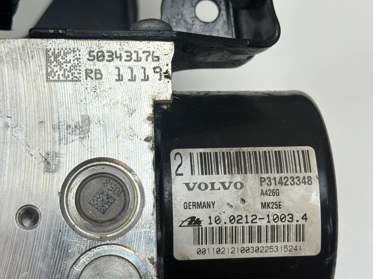 2015-2018 Volvo S60 2L 157K ABS Anti-Lock Brake Pump Control Module OEM