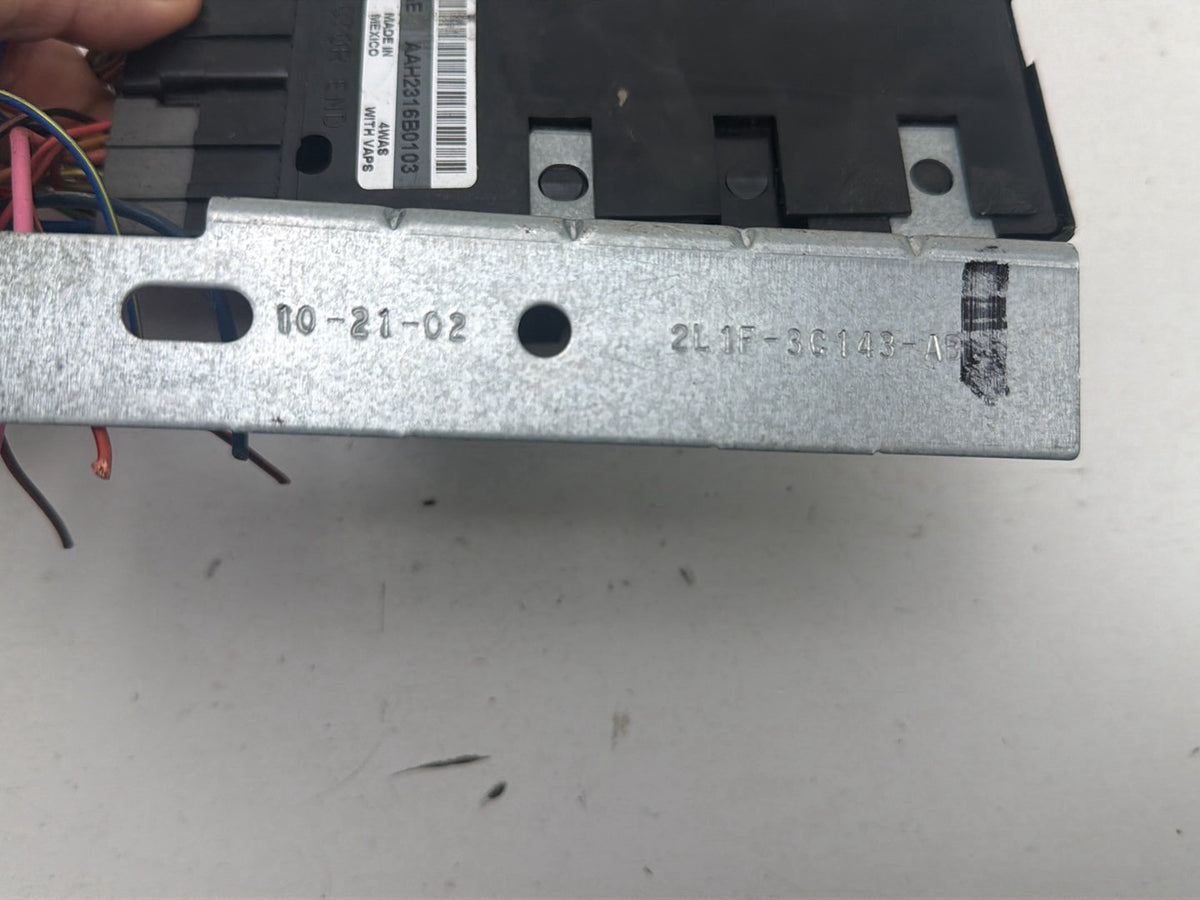 2003-2006 Lincoln Navigator Air Ride Suspension Control ECU Module Unit OEM