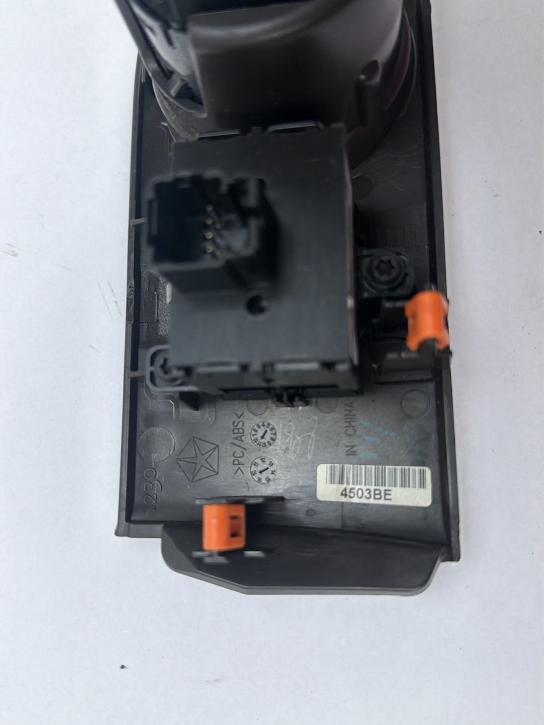2011-2013 Dodge Durango WD - Headlight Headlamp Switch 04602891AC Assembly