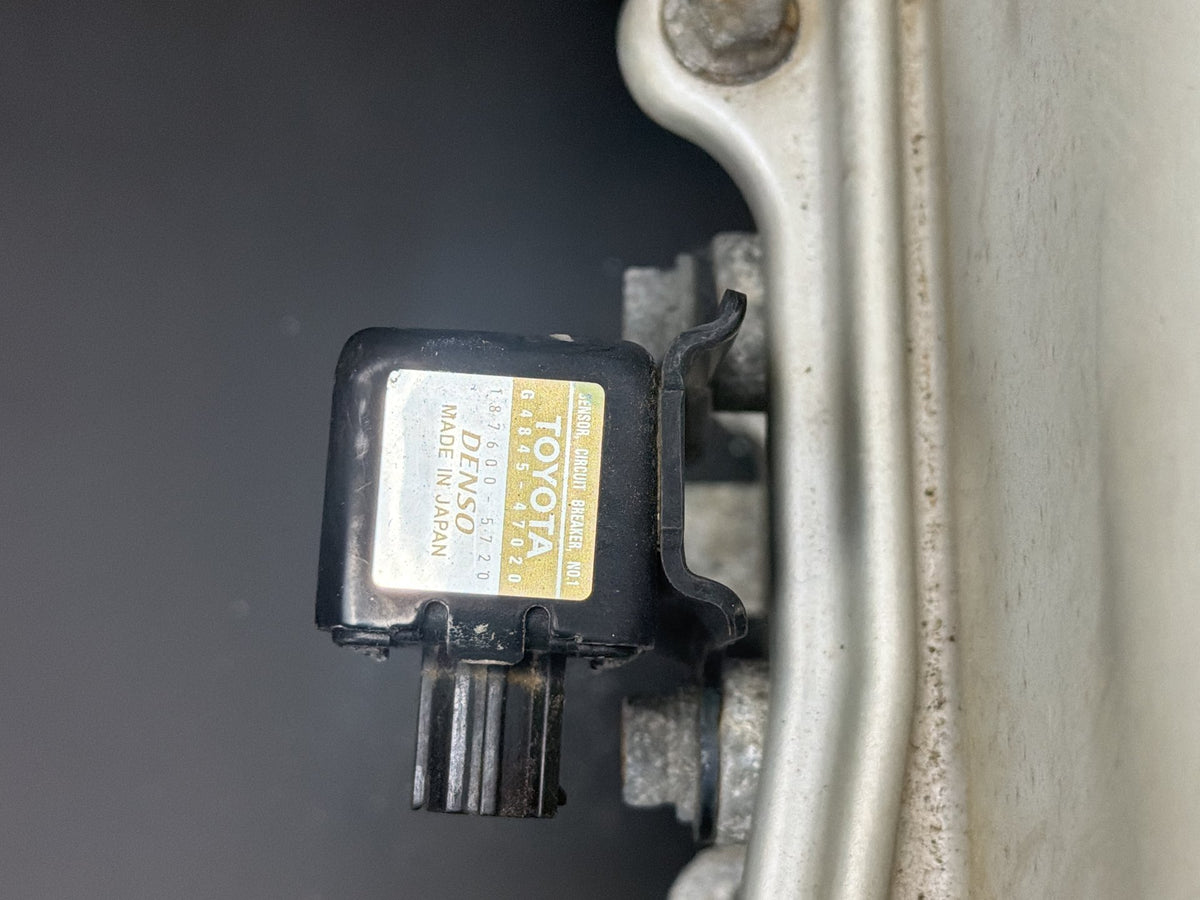 2004-2009 Toyota Prius Hybrid Synergy Drive Inverter W/ Converter Assembly OEM
