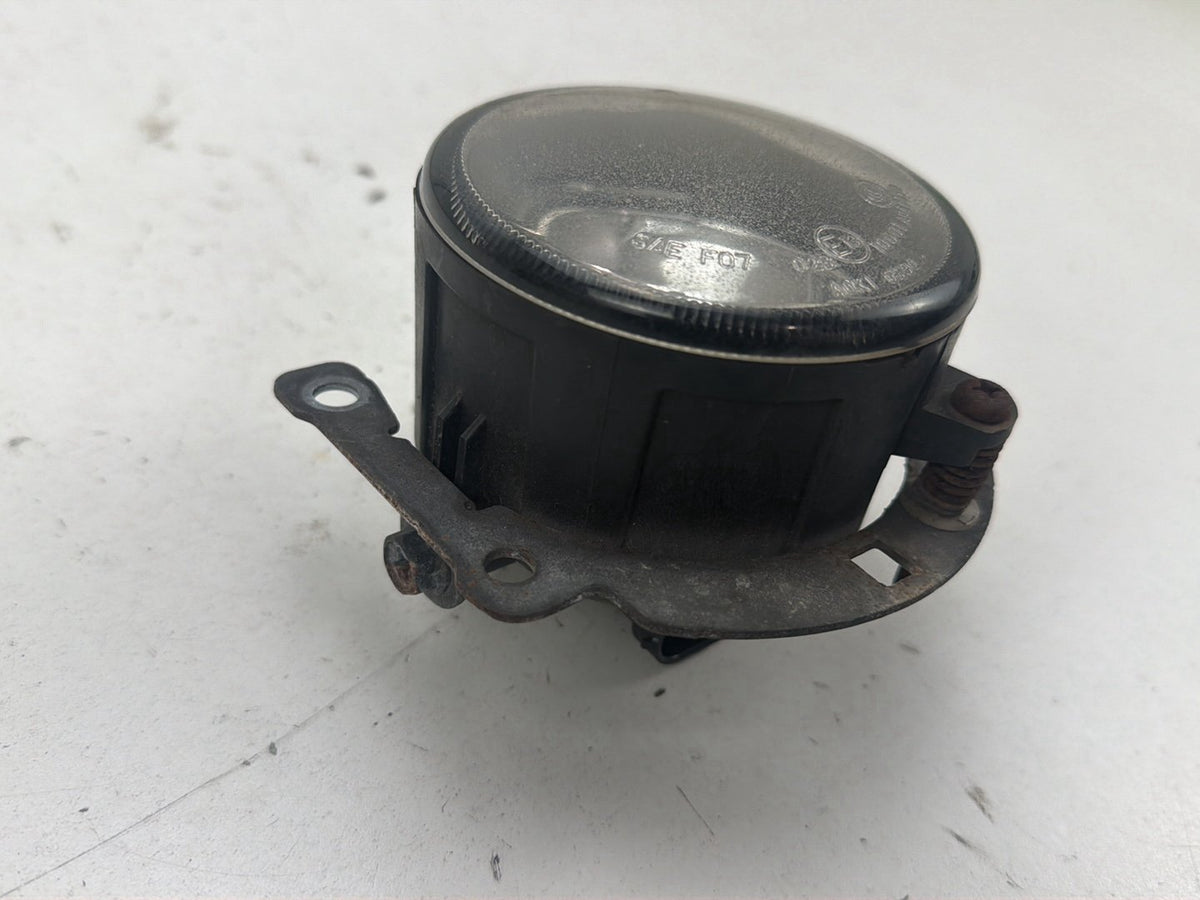 2010-2015 Mitsubishi Outlander Front Right Passenger Side Fog Light OEM