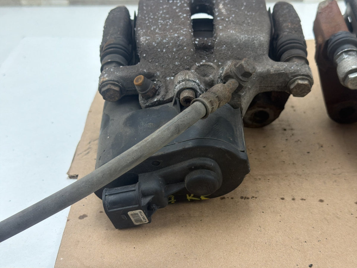 2011-2018 Volvo S60 Rear Right & Left Side Brake Caliper Pair OEM