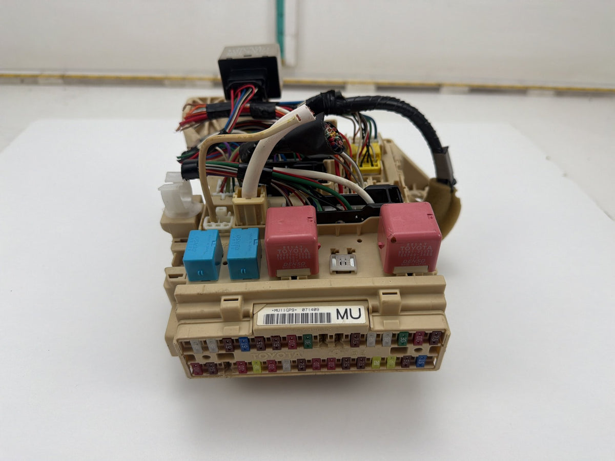 2007-2009 Lexus ES350 V40 Interior Cabin Fuse Relay Box Junction Block OEM