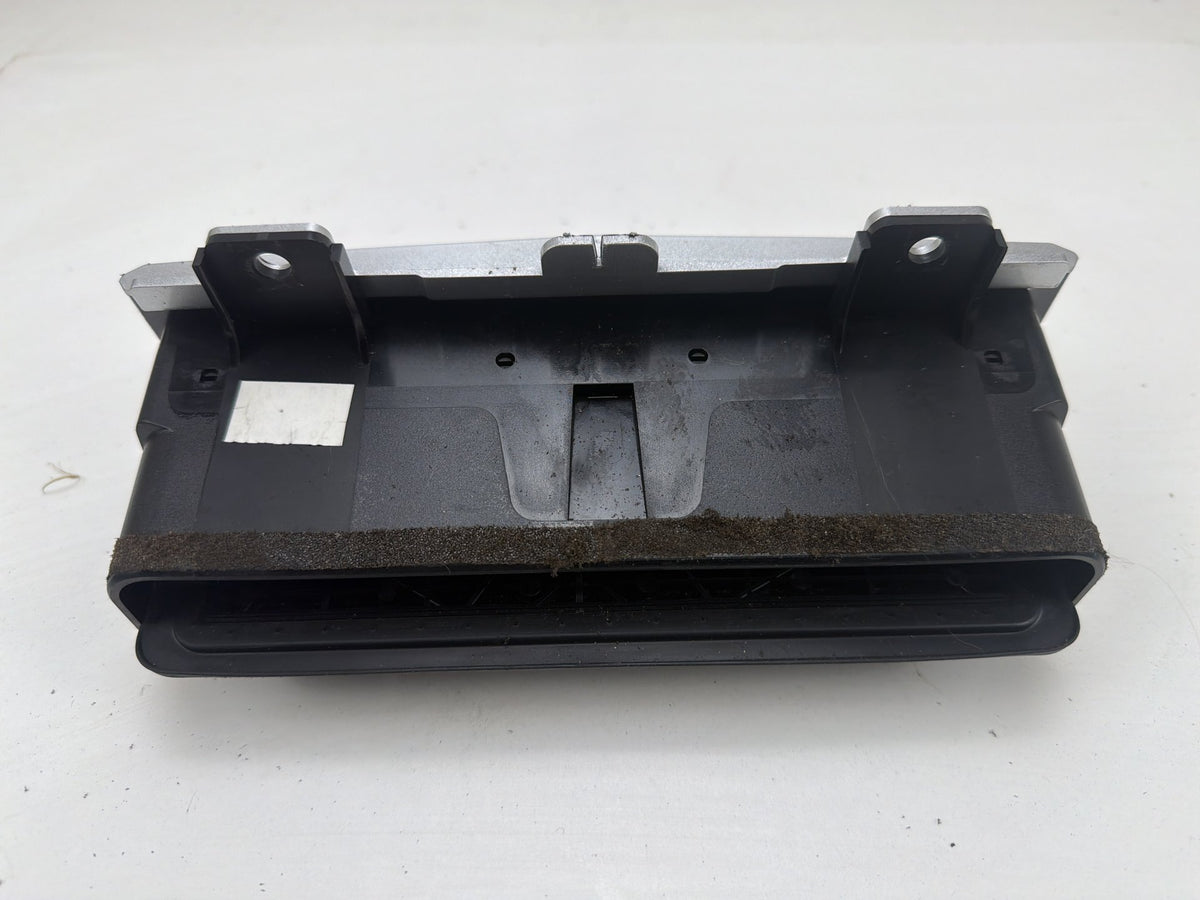2004-2008 Chrysler Crossfire ZH Front Center Dash AC Heater Air Vent Bezel OEM